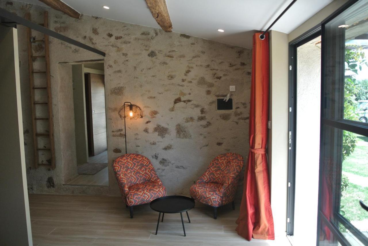Les Epis Du Vent Bed & Breakfast Adilly Exterior photo