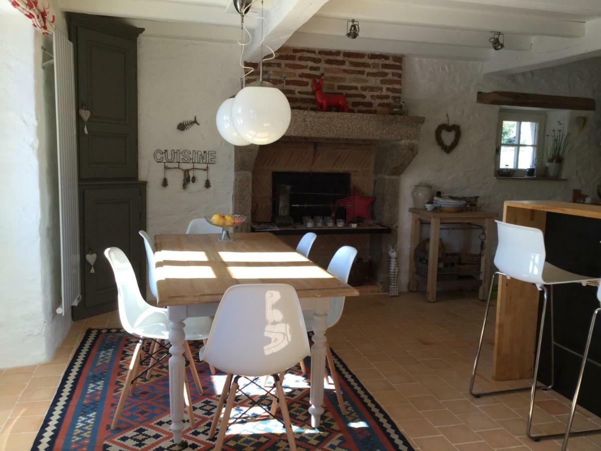 Les Epis Du Vent Bed & Breakfast Adilly Exterior photo